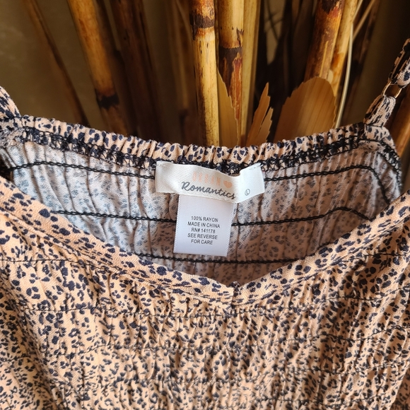 Urban Romantic Cheetah Shirt! Size Large - Picture 3 of 3